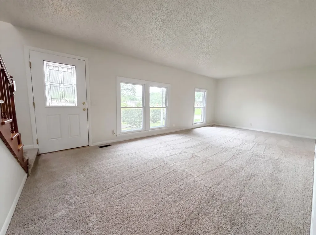 2536 Edge O Lake Drive Nashville TN 37217