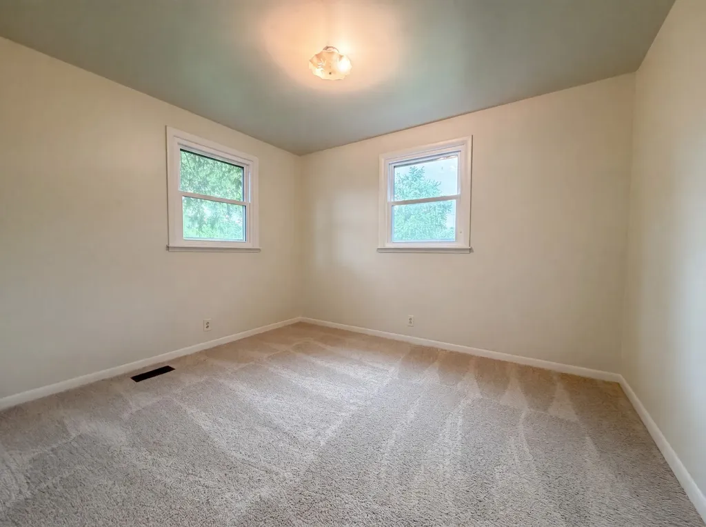 2536 Edge O Lake Drive Nashville TN 37217