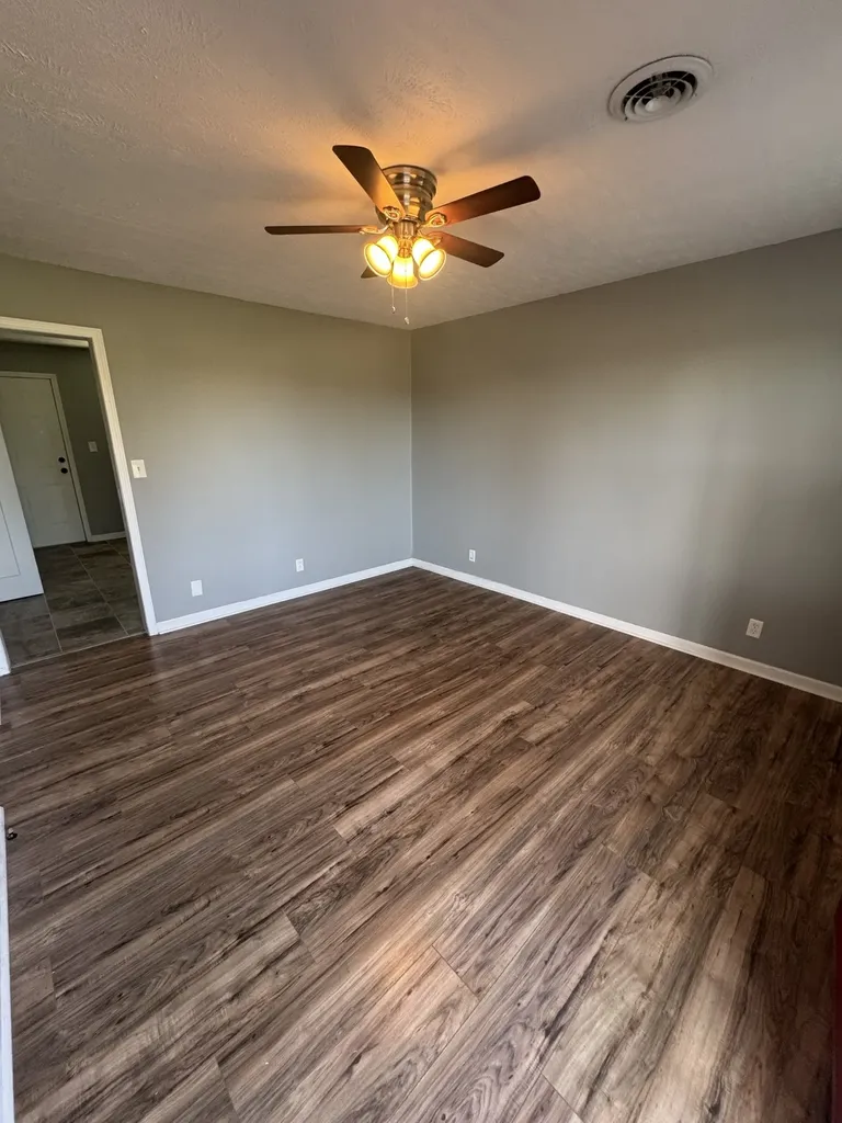 187 Ingle Drive Morrison TN 37357