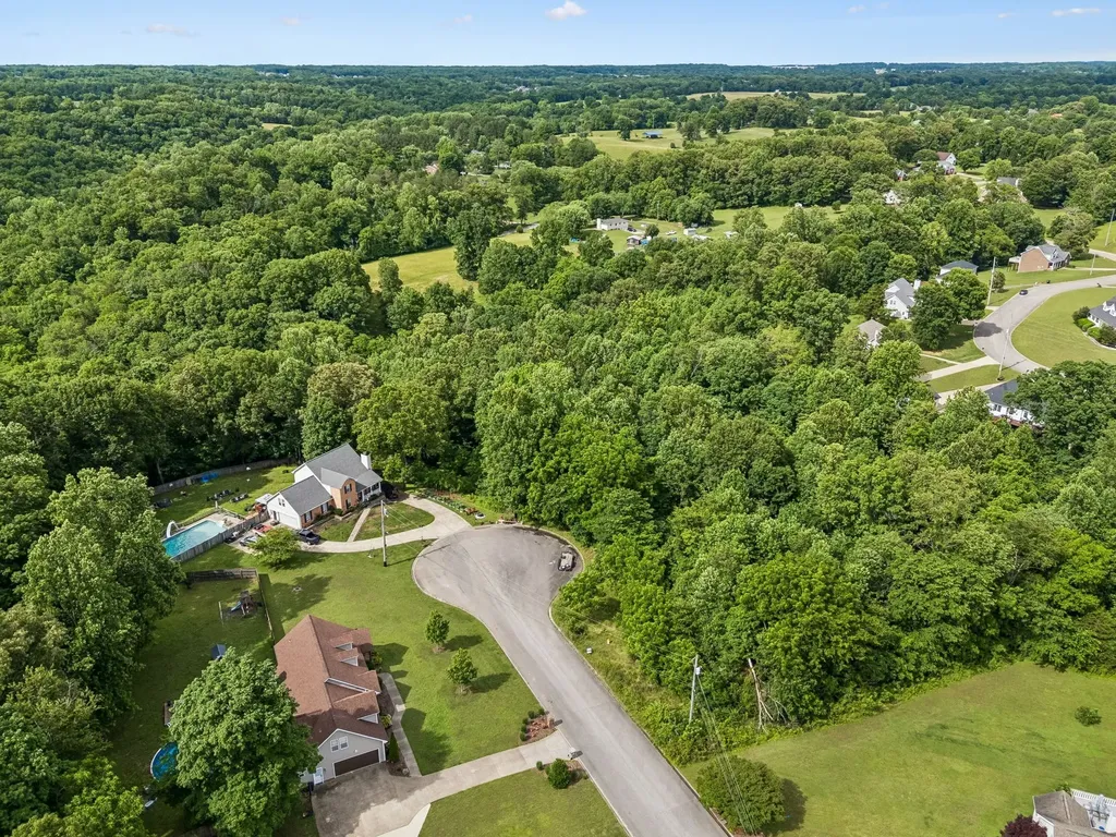 0 Rustling Oaks Court Pleasant View TN 37146
