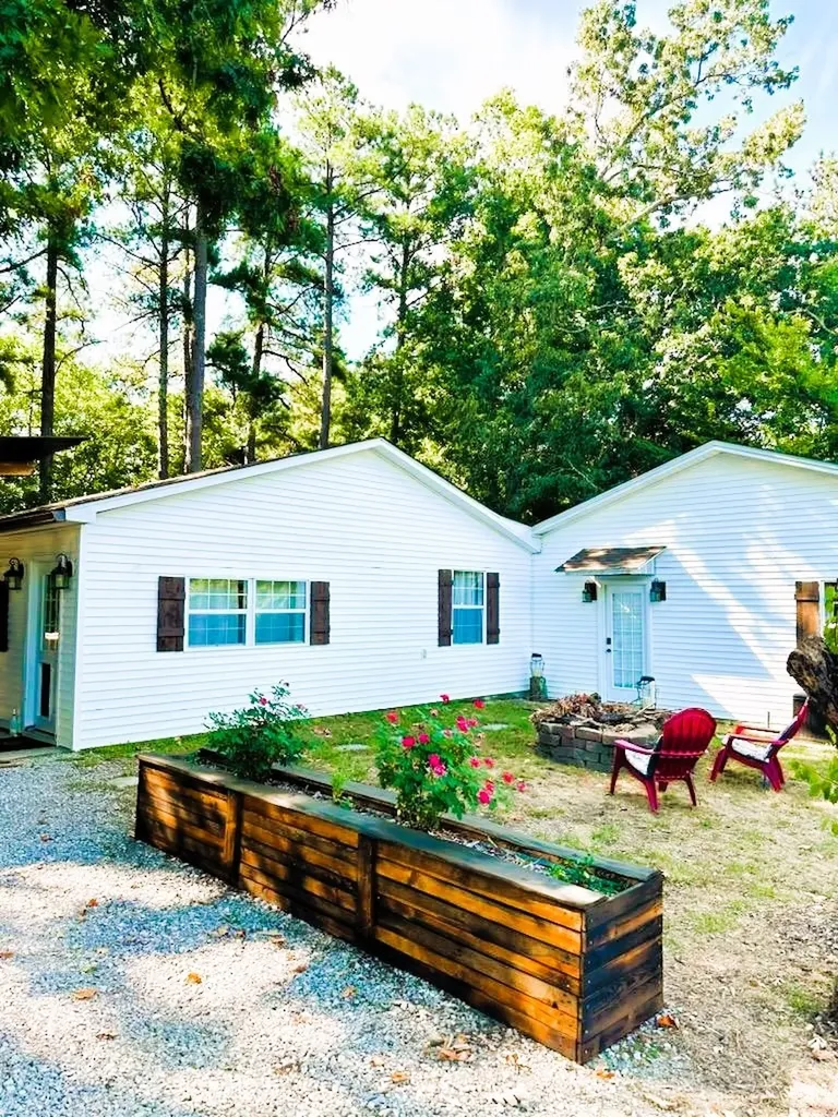 6045 Green Road Bloomington Springs TN 38545