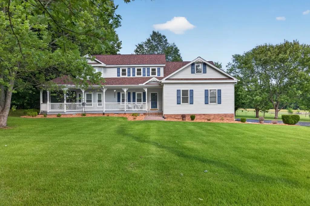 5205 SE Tater Peeler Road Lebanon TN 37090