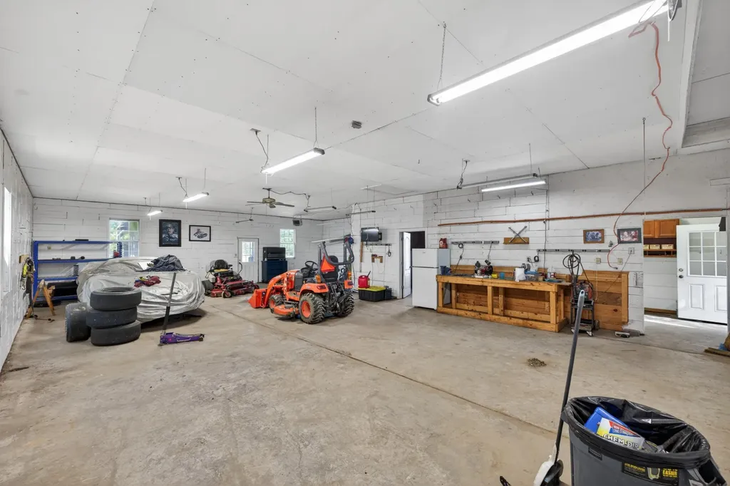 5205 SE Tater Peeler Road Lebanon TN 37090