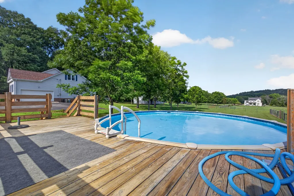 5205 SE Tater Peeler Road Lebanon TN 37090