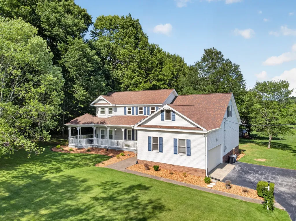 5205 SE Tater Peeler Road Lebanon TN 37090