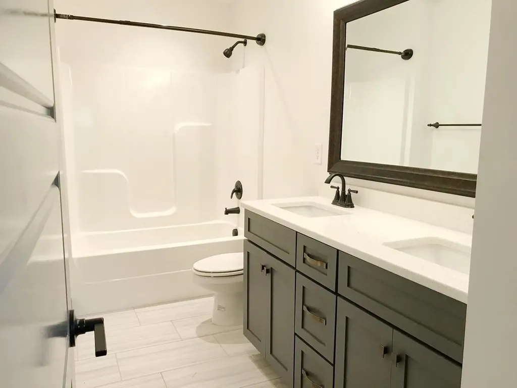 933B Thomas Avenue Nashville TN 37216