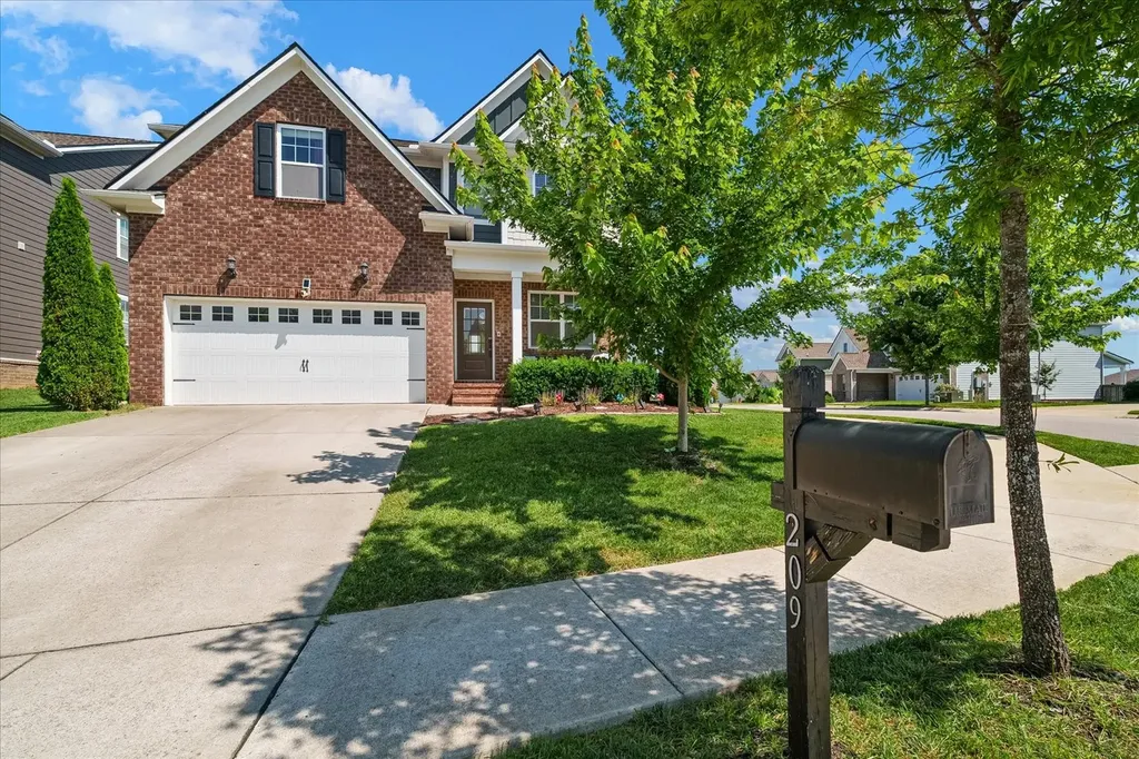 209 Sable Lane Spring Hill TN 37174