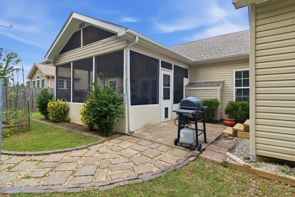 1071 Countess Lane Spring Hill TN 37174