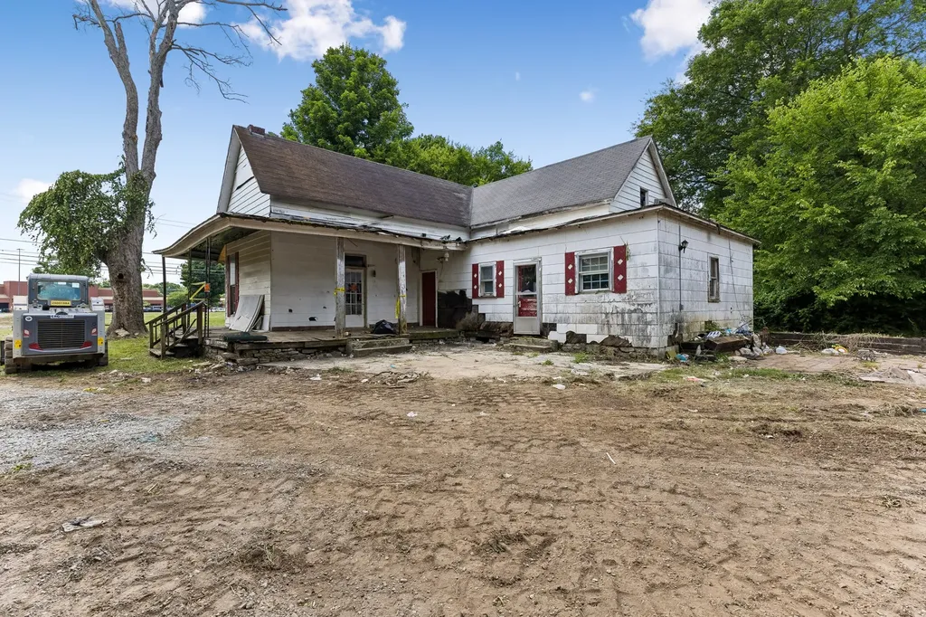 11476 Old Nashville Highway Smyrna TN 37167