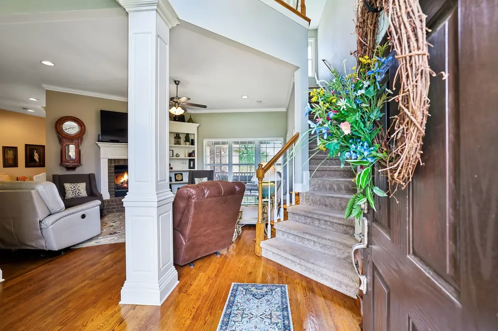 4228 Thoroughbred Lane Murfreesboro TN 37127