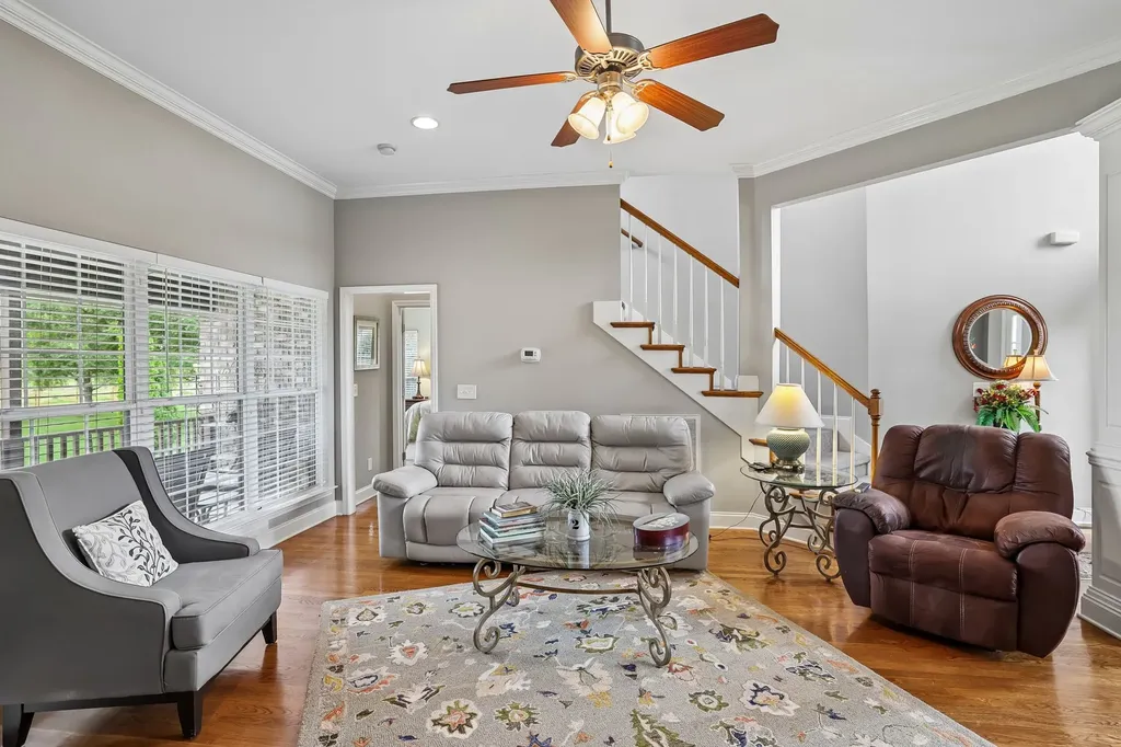 4228 Thoroughbred Lane Murfreesboro TN 37127
