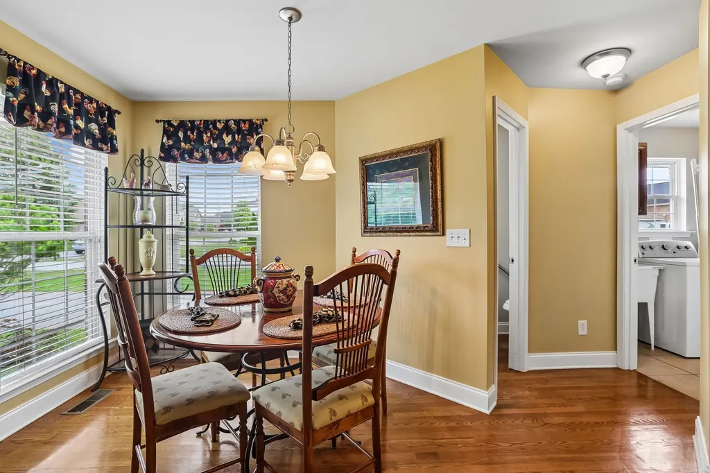 4228 Thoroughbred Lane Murfreesboro TN 37127