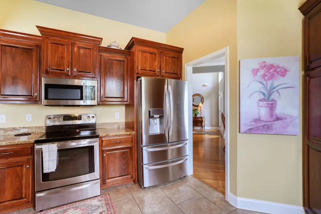 4228 Thoroughbred Lane Murfreesboro TN 37127