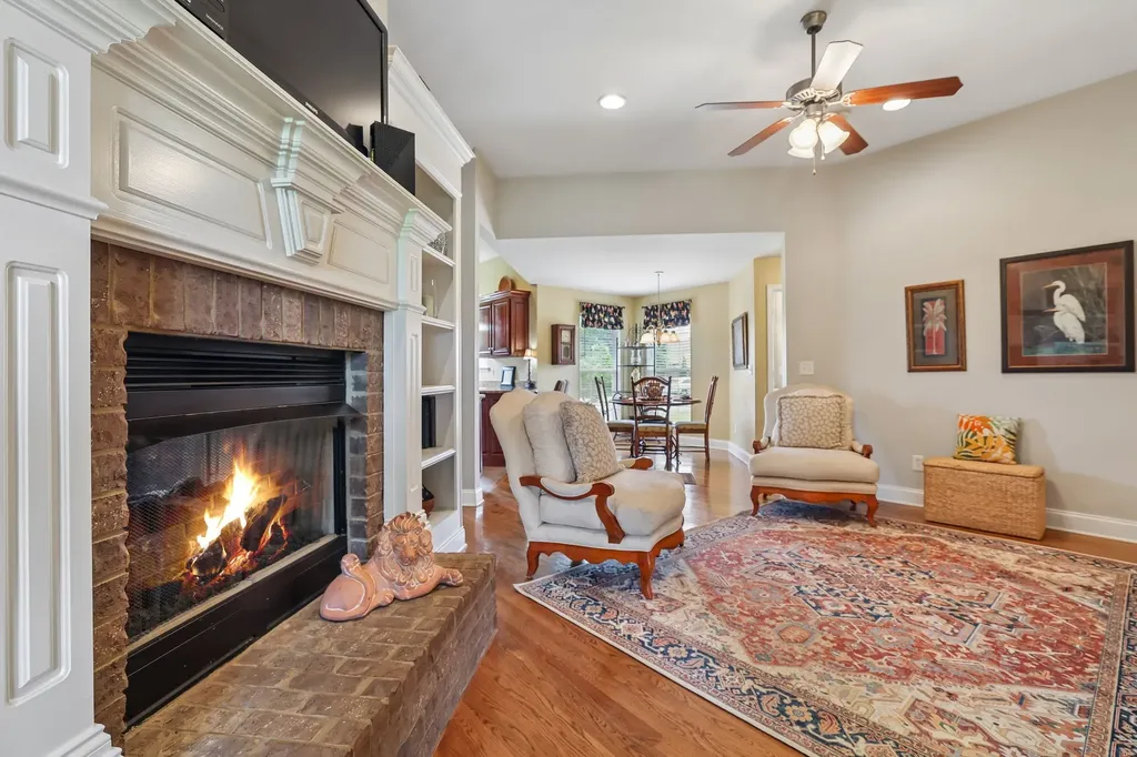 4228 Thoroughbred Lane Murfreesboro TN 37127