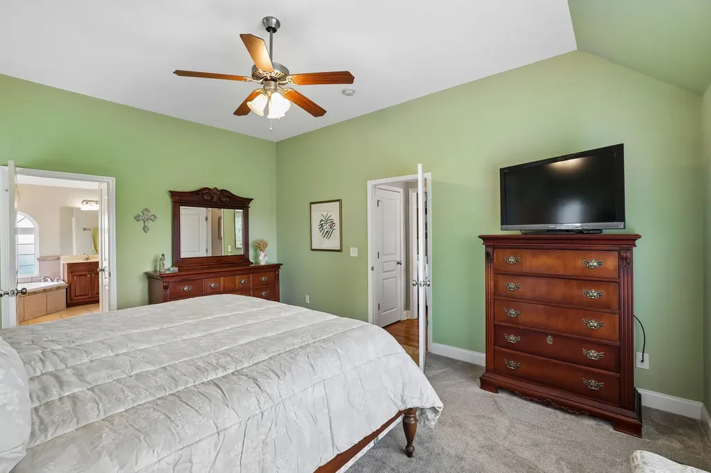 4228 Thoroughbred Lane Murfreesboro TN 37127