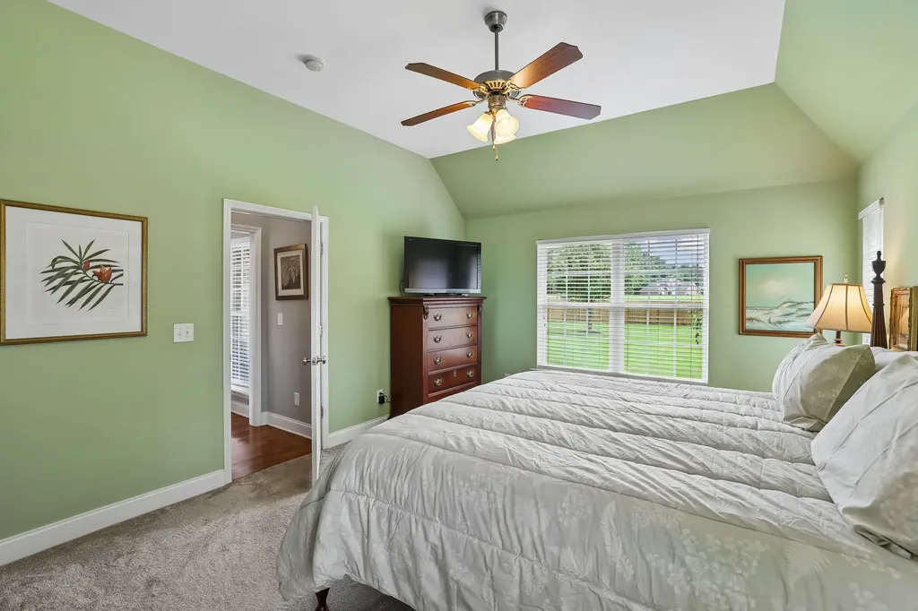 4228 Thoroughbred Lane Murfreesboro TN 37127