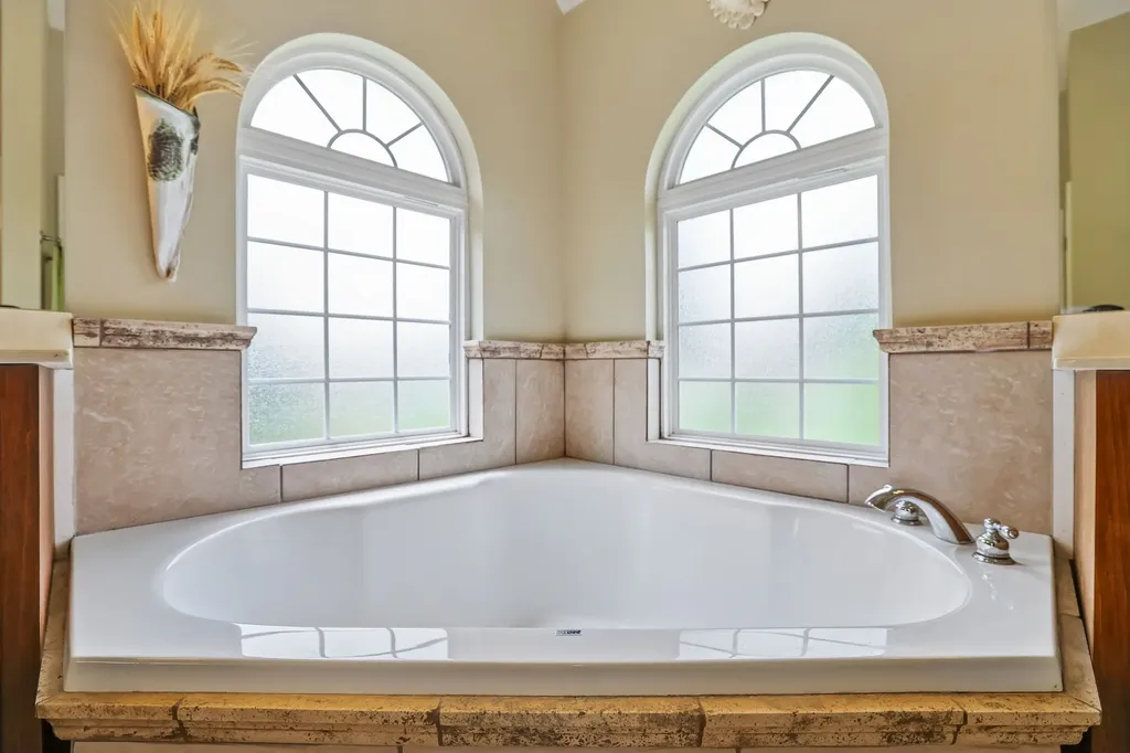 4228 Thoroughbred Lane Murfreesboro TN 37127
