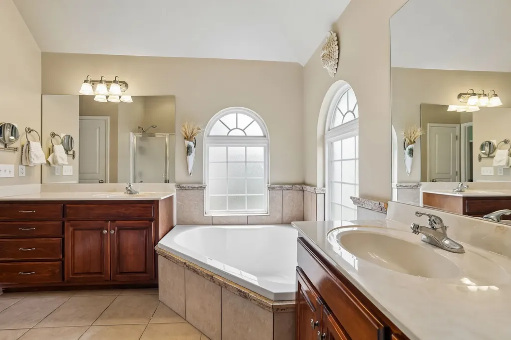 4228 Thoroughbred Lane Murfreesboro TN 37127