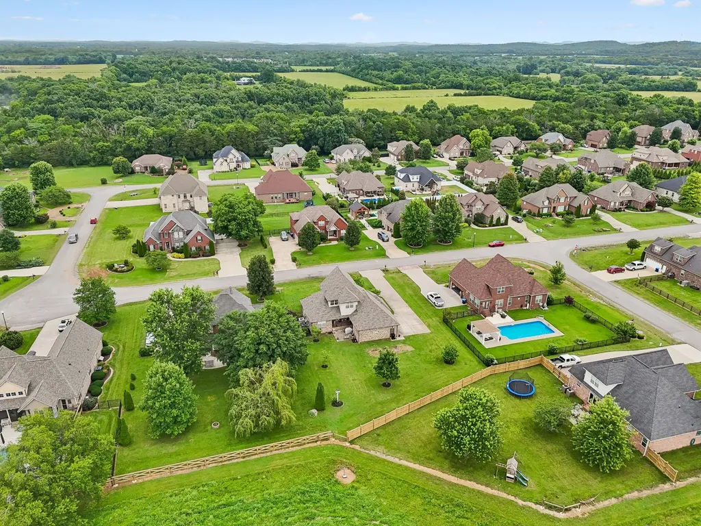 4228 Thoroughbred Lane Murfreesboro TN 37127