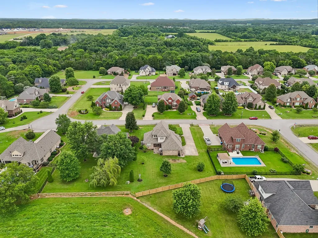 4228 Thoroughbred Lane Murfreesboro TN 37127