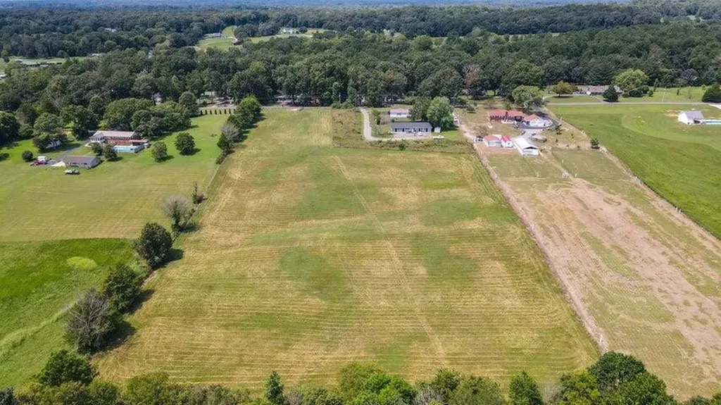 953 Cedar Springs Road, SE Cleveland TN 37323