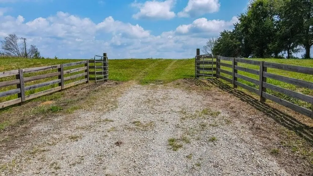 953 Cedar Springs Road, SE Cleveland TN 37323