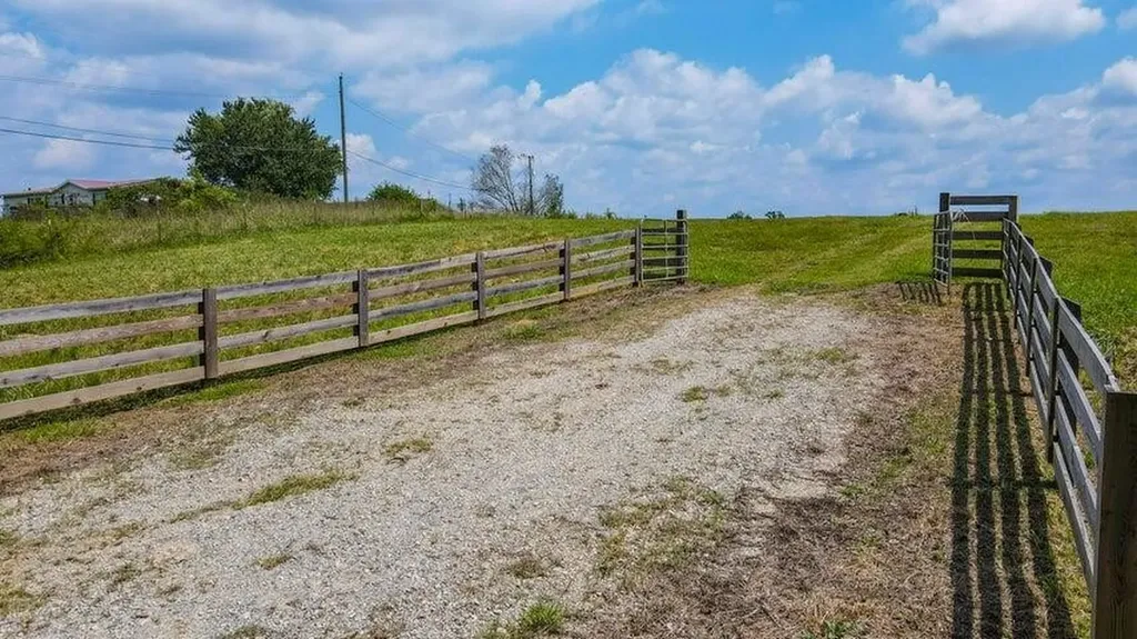 953 Cedar Springs Road, SE Cleveland TN 37323