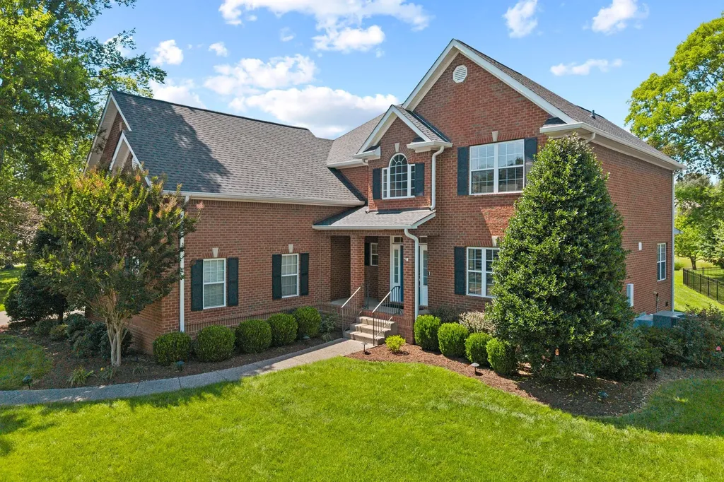 1610 Fair House Road Spring Hill TN 37174