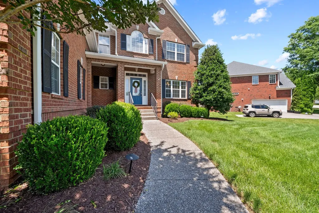 1610 Fair House Road Spring Hill TN 37174