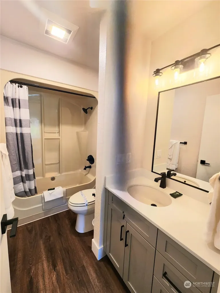 1 Lodge 602-o Manson WA 98831