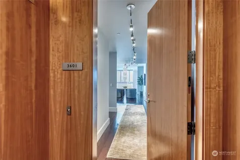1521 2nd Avenue Seattle WA 98101