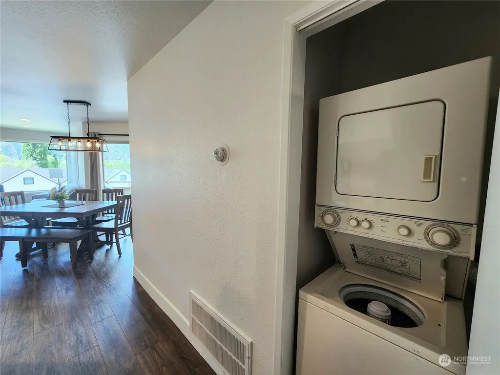 1 Lodge 638-b Manson WA 98831