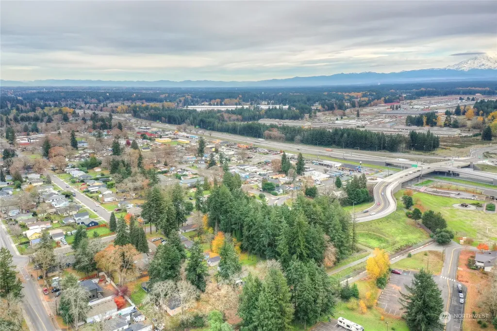 15515 Maas Lane SW Lakewood WA 98498