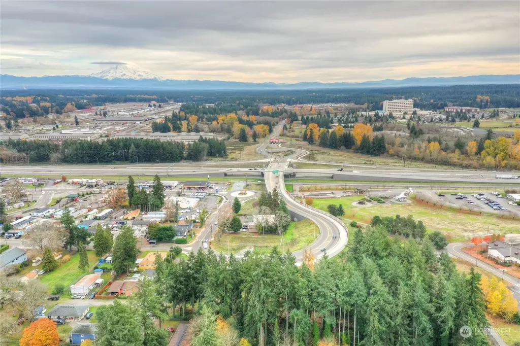 15515 Maas Lane SW Lakewood WA 98498