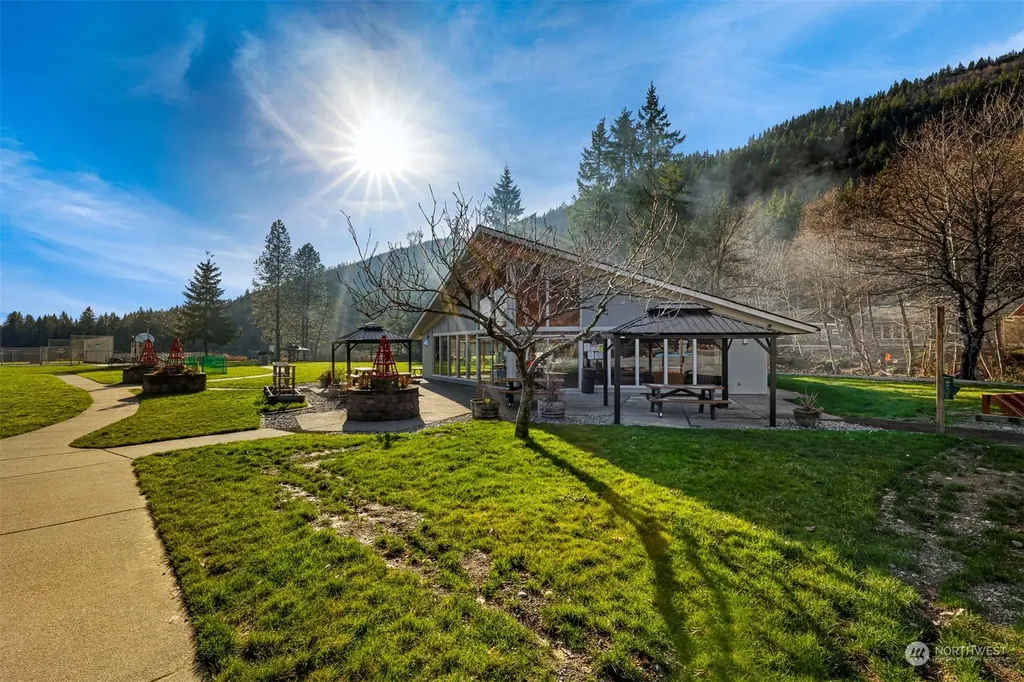 3026 Beaver Place Sedro Woolley WA 98284