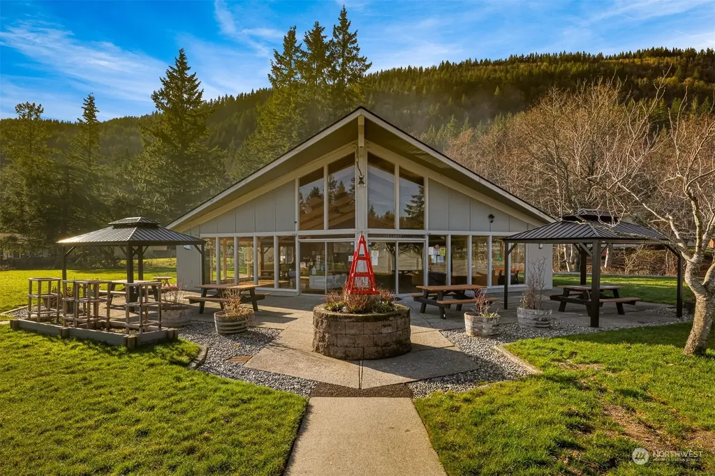 3026 Beaver Place Sedro Woolley WA 98284