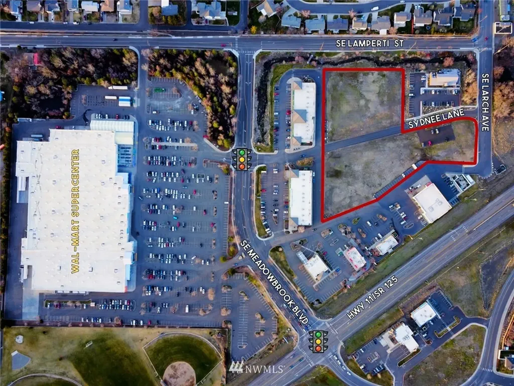 790 Sydnee Lane College Place WA 99324