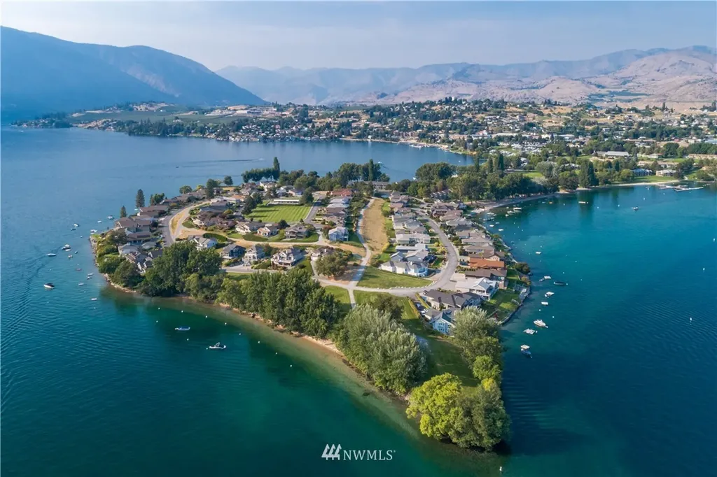 1 Lodge 630-l Manson WA 98831