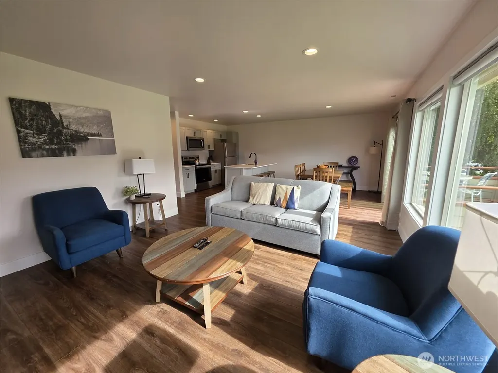1 Lodge 630-l Manson WA 98831