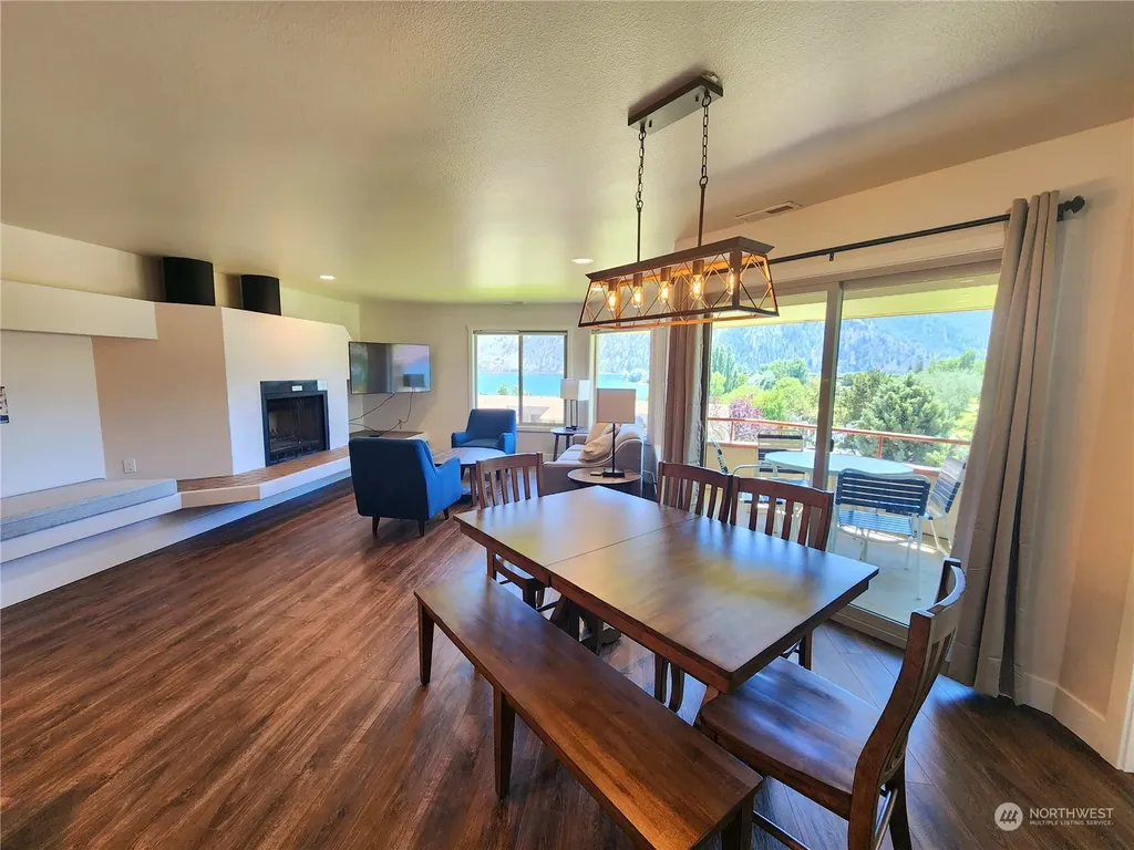 1 Lodge 615-d Manson WA 98831