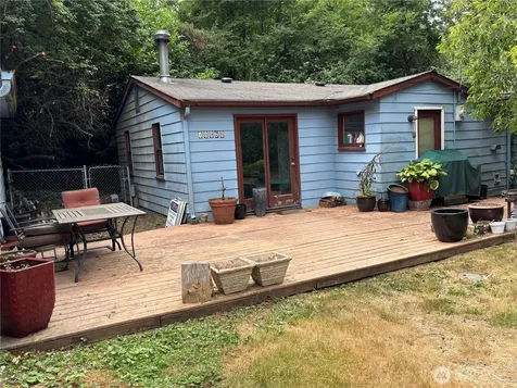 18926 5th Avenue NE Shoreline WA 98155