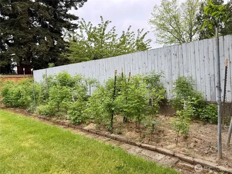 13029 SE 206 Place Kent WA 98031