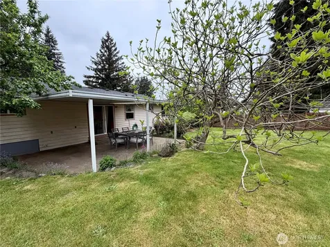 13029 SE 206 Place Kent WA 98031