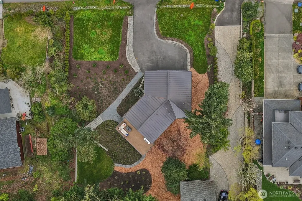 13643 10th Street SE Bellevue WA 98005