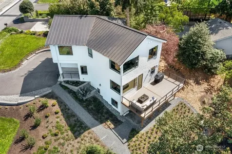 13643 10th Street SE Bellevue WA 98005