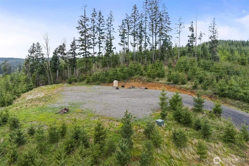 1785 Big Hanaford Road Centralia WA 98531