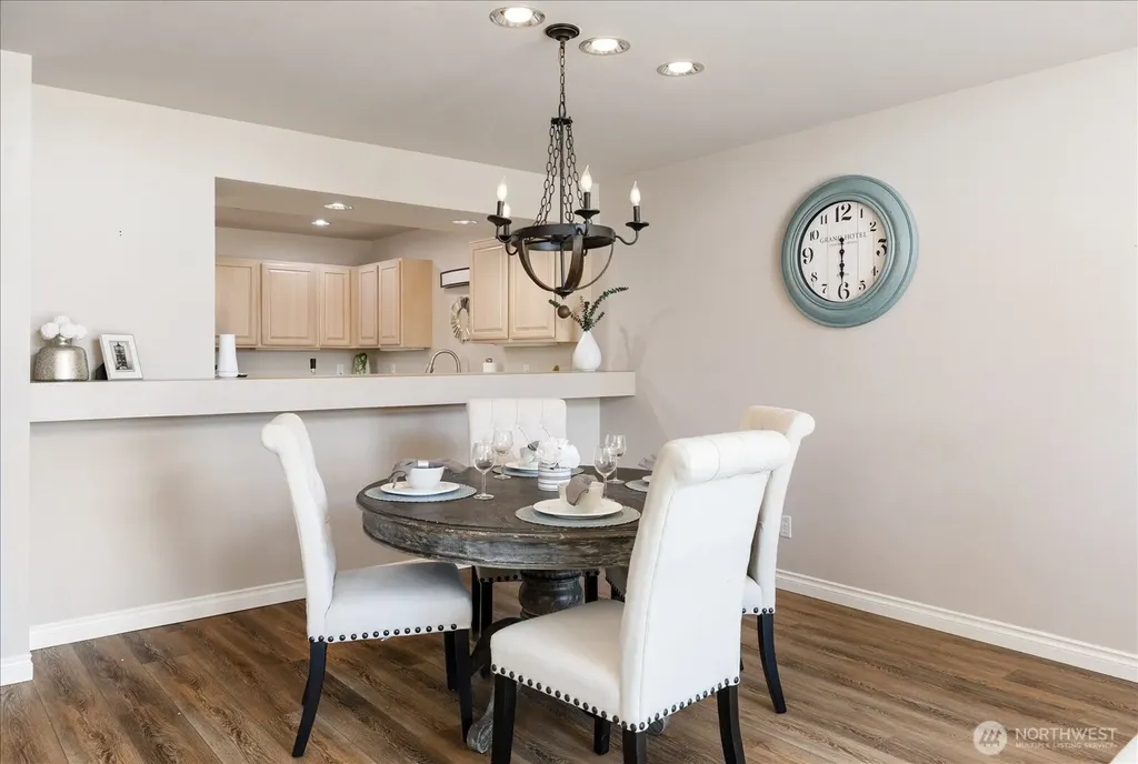 5653 Useless Bay Avenue Langley WA 98260