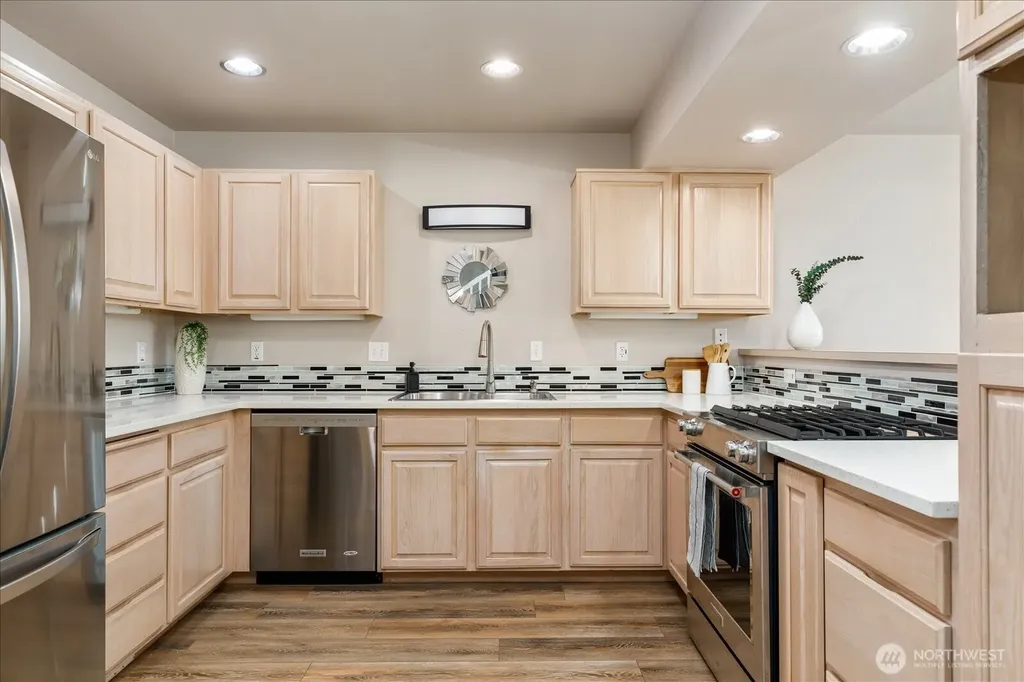 5653 Useless Bay Avenue Langley WA 98260