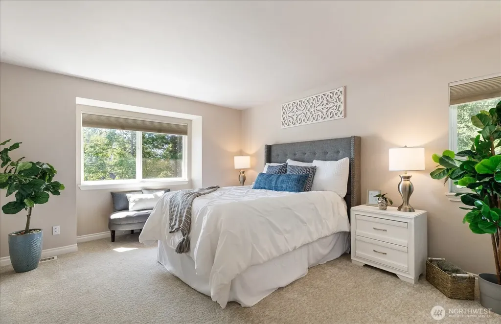5653 Useless Bay Avenue Langley WA 98260