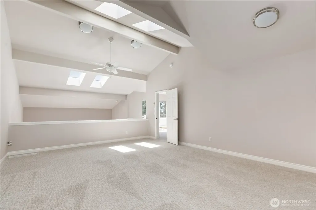 5653 Useless Bay Avenue Langley WA 98260